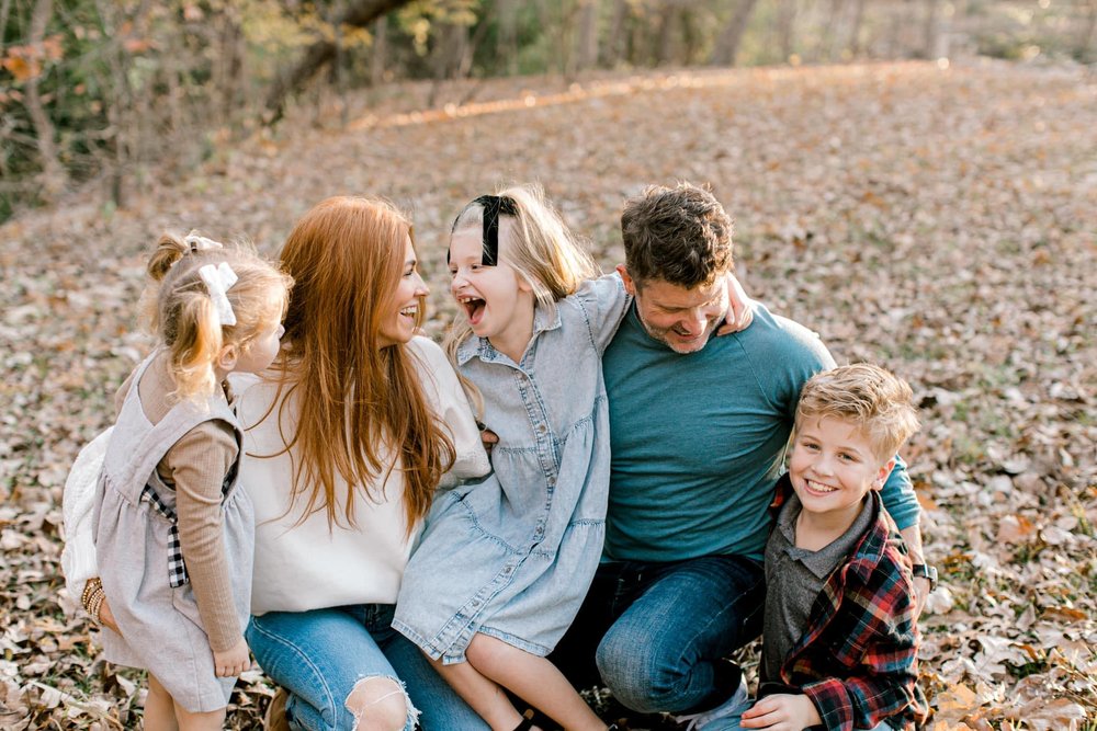 Image of jen todryk with her family